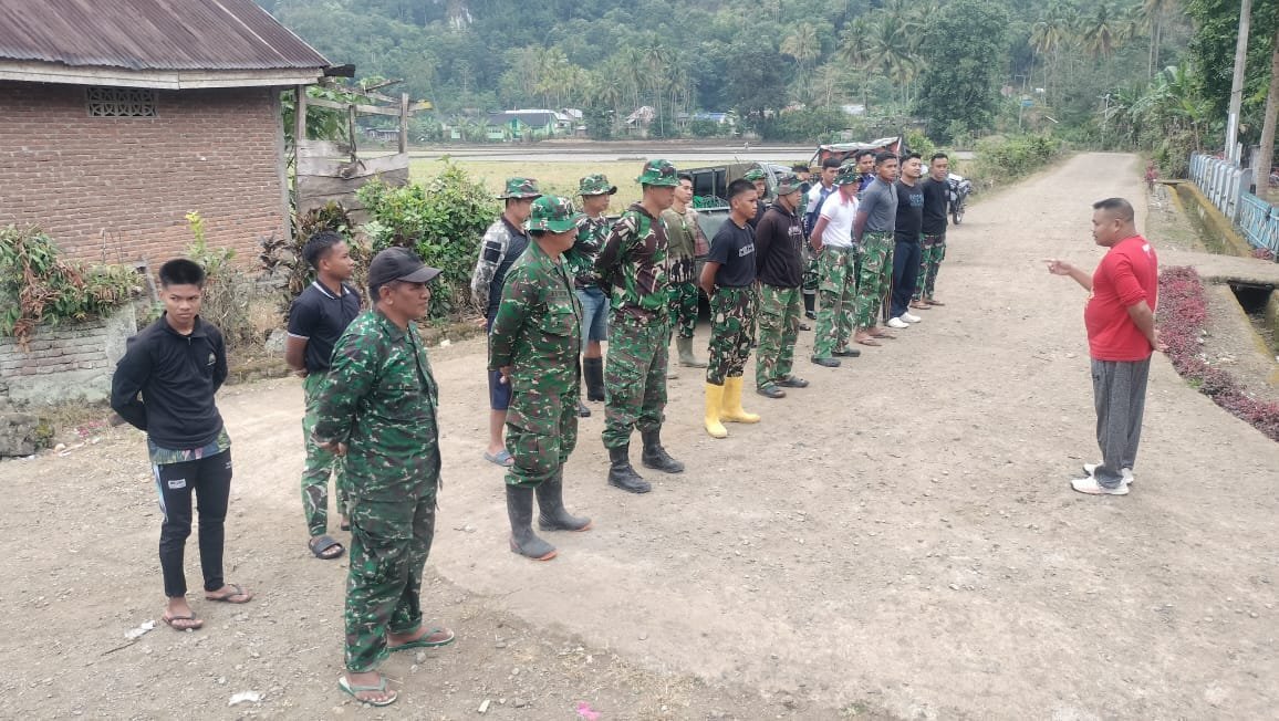 Apel Pagi sebagai Wujud Komitmen Personel TMMD di Bontocani