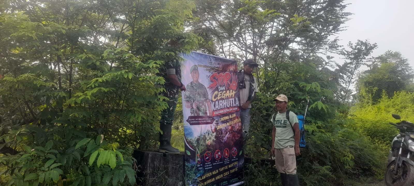 Desa Padang Kleng Jadi Sasaran Sosialisasi Pencegahan Karhutla oleh Babinsa Teunom